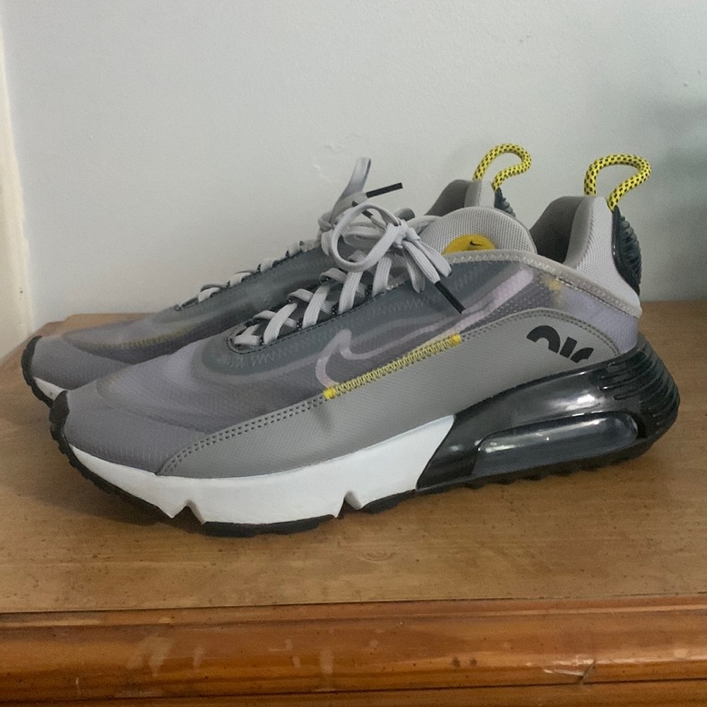 Mens Nike Running Shoes Size 9.5